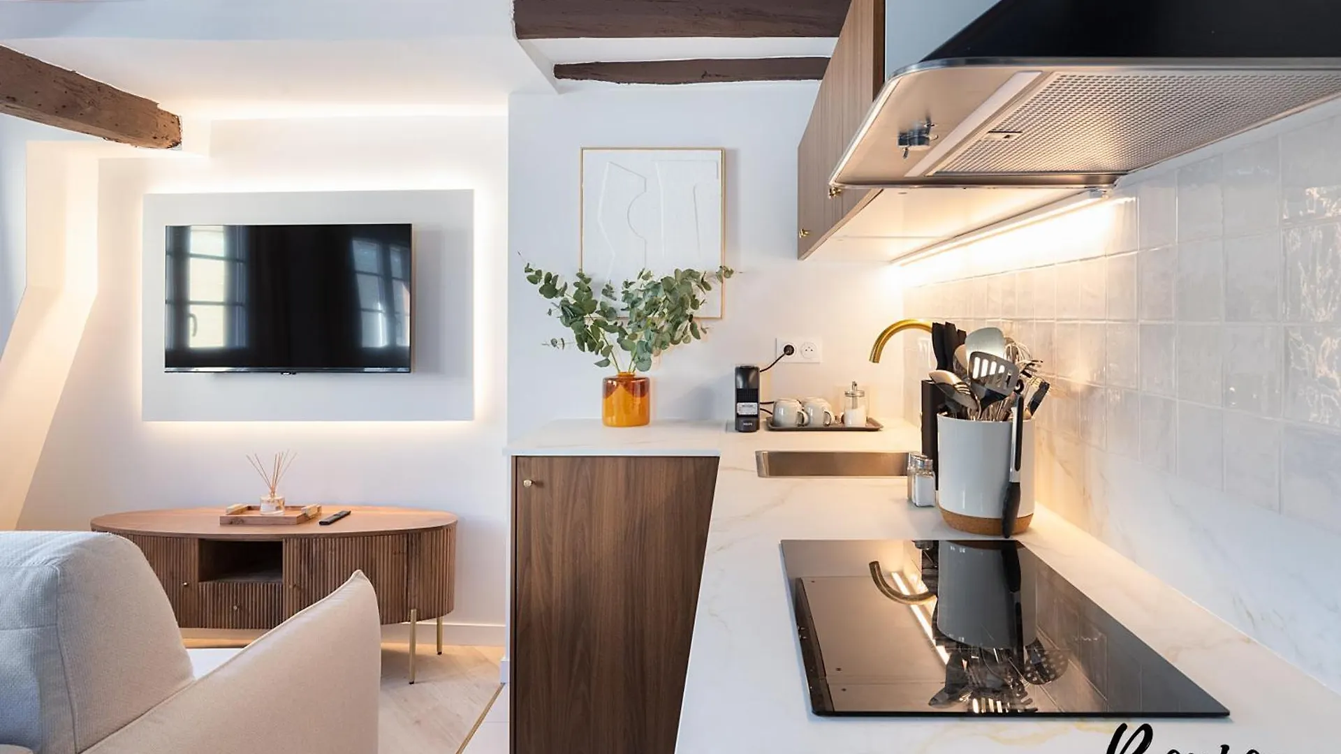 Super Central - Marais Designer One-Bedroom - Free Parking France
